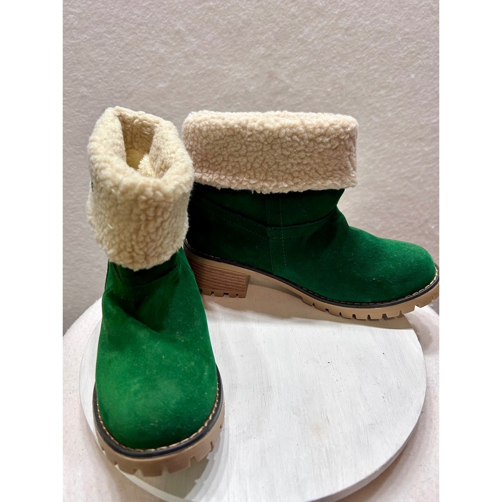 Green Faux Suede Sherpa Lined Ankle Boots Lug Sole Block Heel Size 41/9.5 US